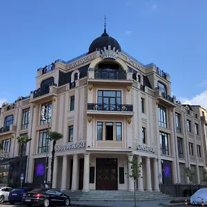 מלון Royal Casino &, באטומי